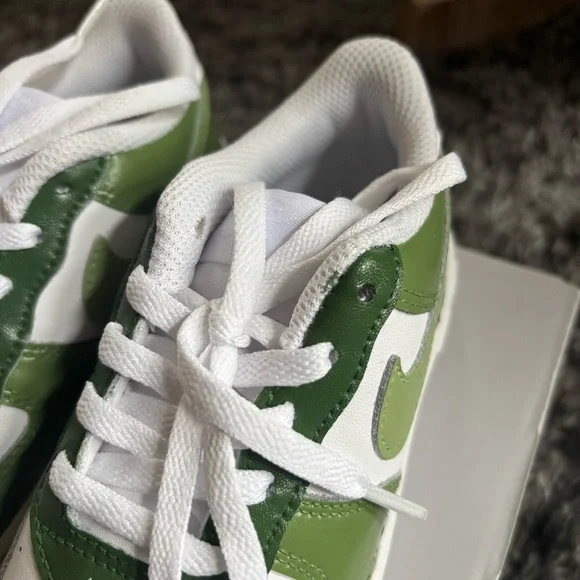 Nike Kids Green and White Air Force 1 AF1